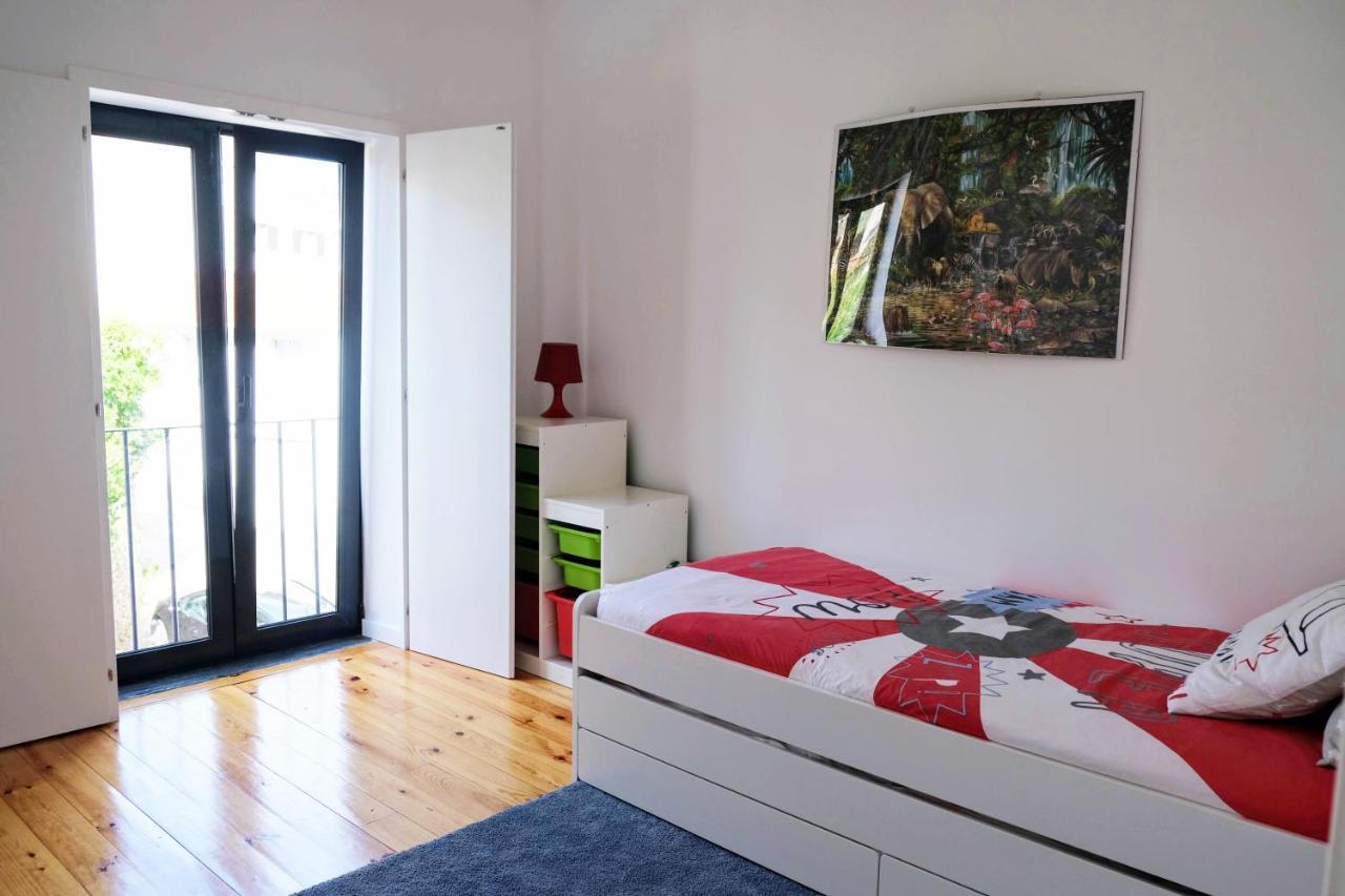 Casa Da Ribeira Guesthouse Cha de Alvares المظهر الخارجي الصورة